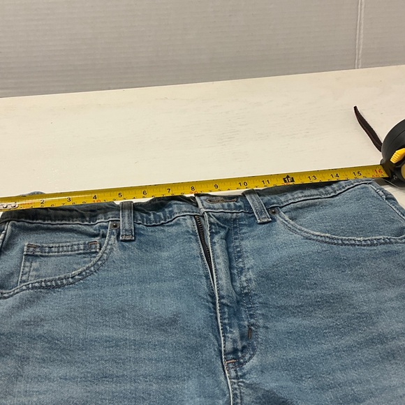 Universal Thread Light Blue Jean Shorts - Picture 5 of 8